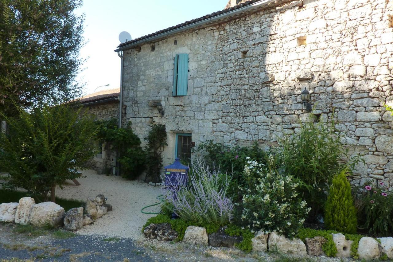 Chez Beatrice Et Gerard Bed & Breakfast Saint-Leon-d'Issigeac ภายนอก รูปภาพ